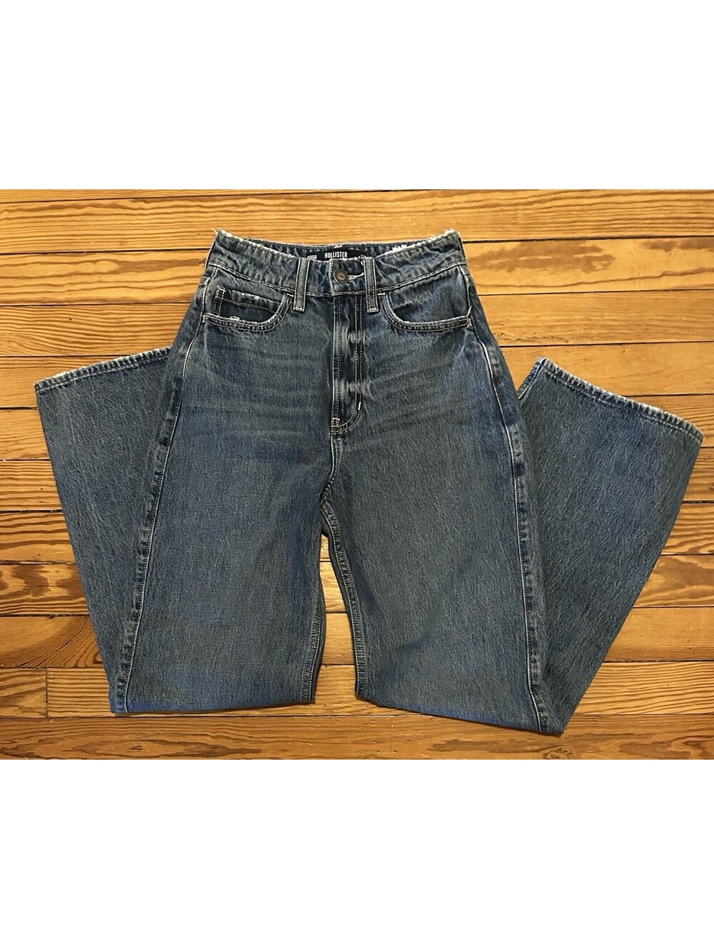 Hollister Ultra High Rise Boggy Jeans Size 000R 22x30